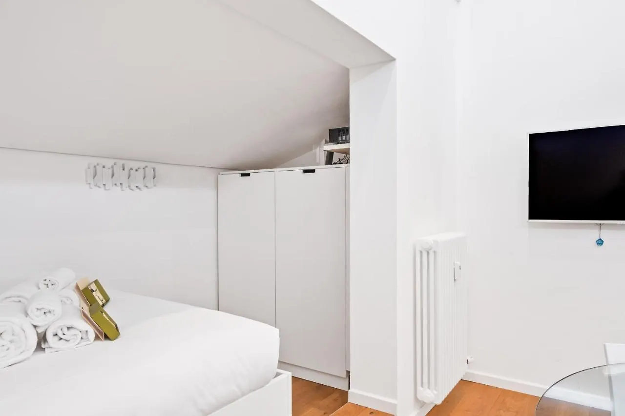 Via Corfu Cozy Nest Apartment Verona